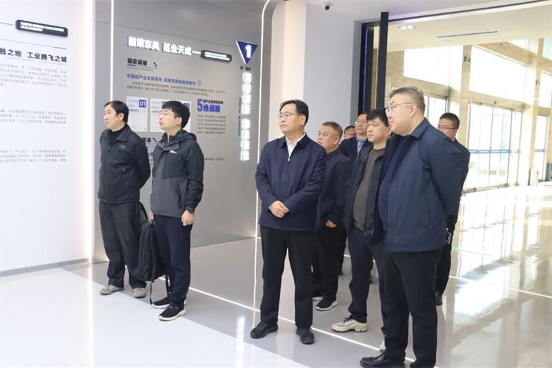 鞏義市委副書記、市長郭程明到明泰鋁業(yè)調(diào)研數(shù)智化建設(shè)工作
