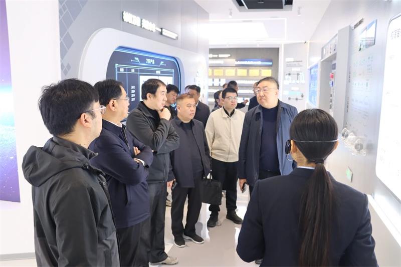 鞏義市委副書記、市長郭程明到明泰鋁業(yè)調(diào)研數(shù)智化建設(shè)工作