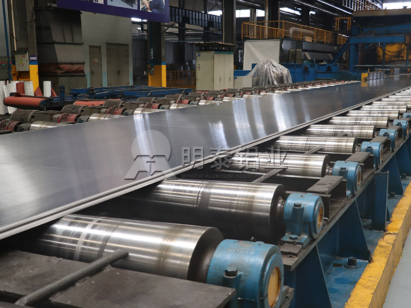 5052鋁板卷帶供應(yīng)！尺寸精度高，質(zhì)量穩(wěn)定發(fā)貨快